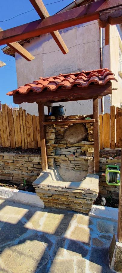 Namaste Къща В Село Камилски Дол Kamilski Dol Exterior foto